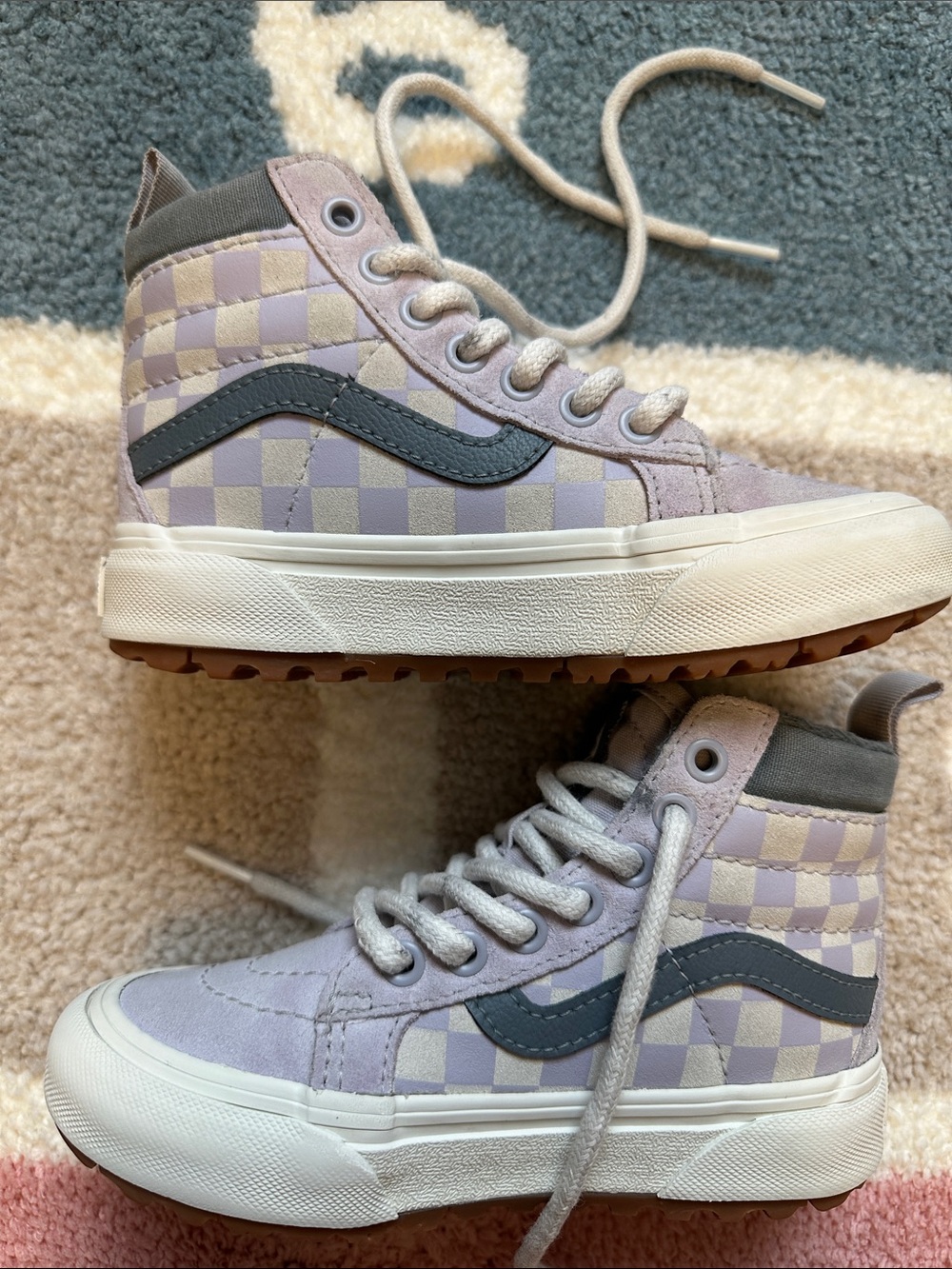 Vans - Picture 7 of 12